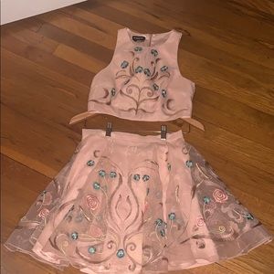 BEBE Floral Skirt Set